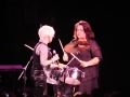 rosie-odonnell-cyndi-lauper-performing6